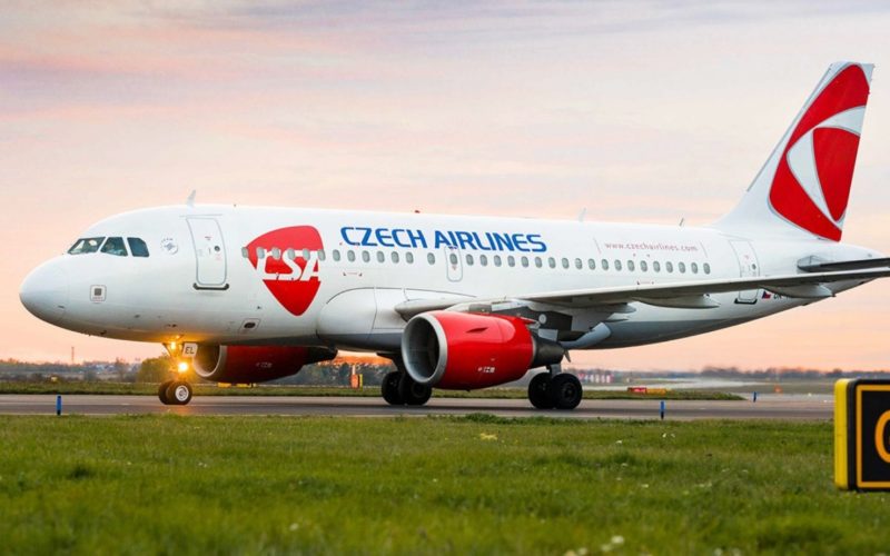czech airlines resume flights