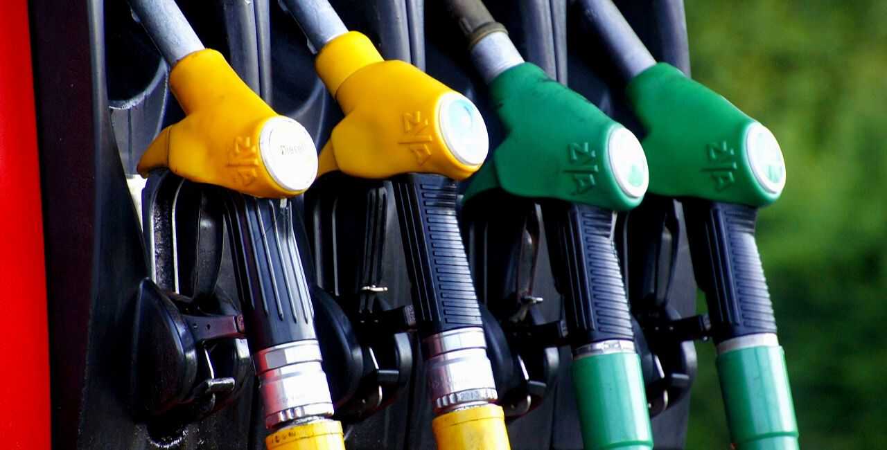 Ceny pohonných hmôt v Českej republike sú na historickom maxime